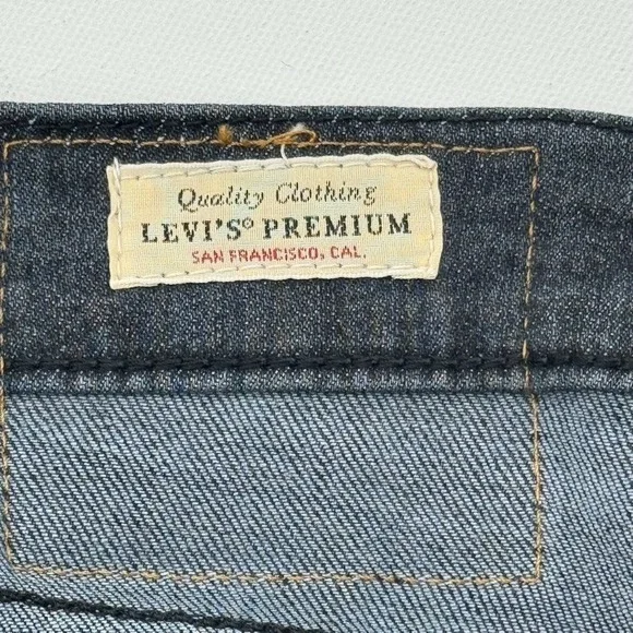 Levi's 502 Straight Leg Jeans Mens34X30 DarkBlueDenim NWT Reclaimed Sustainable - Picture 8 of 14